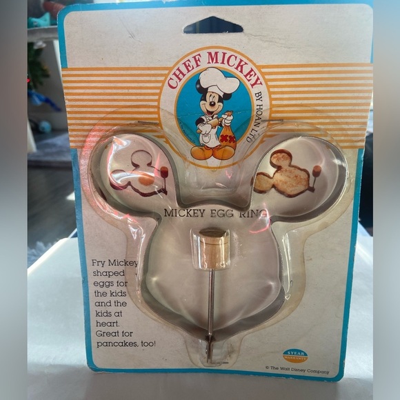 Vintage Chef Mickey Egg Pancake Ring by Hoan Ltd The Walt Disney World Company - Picture 2 of 4